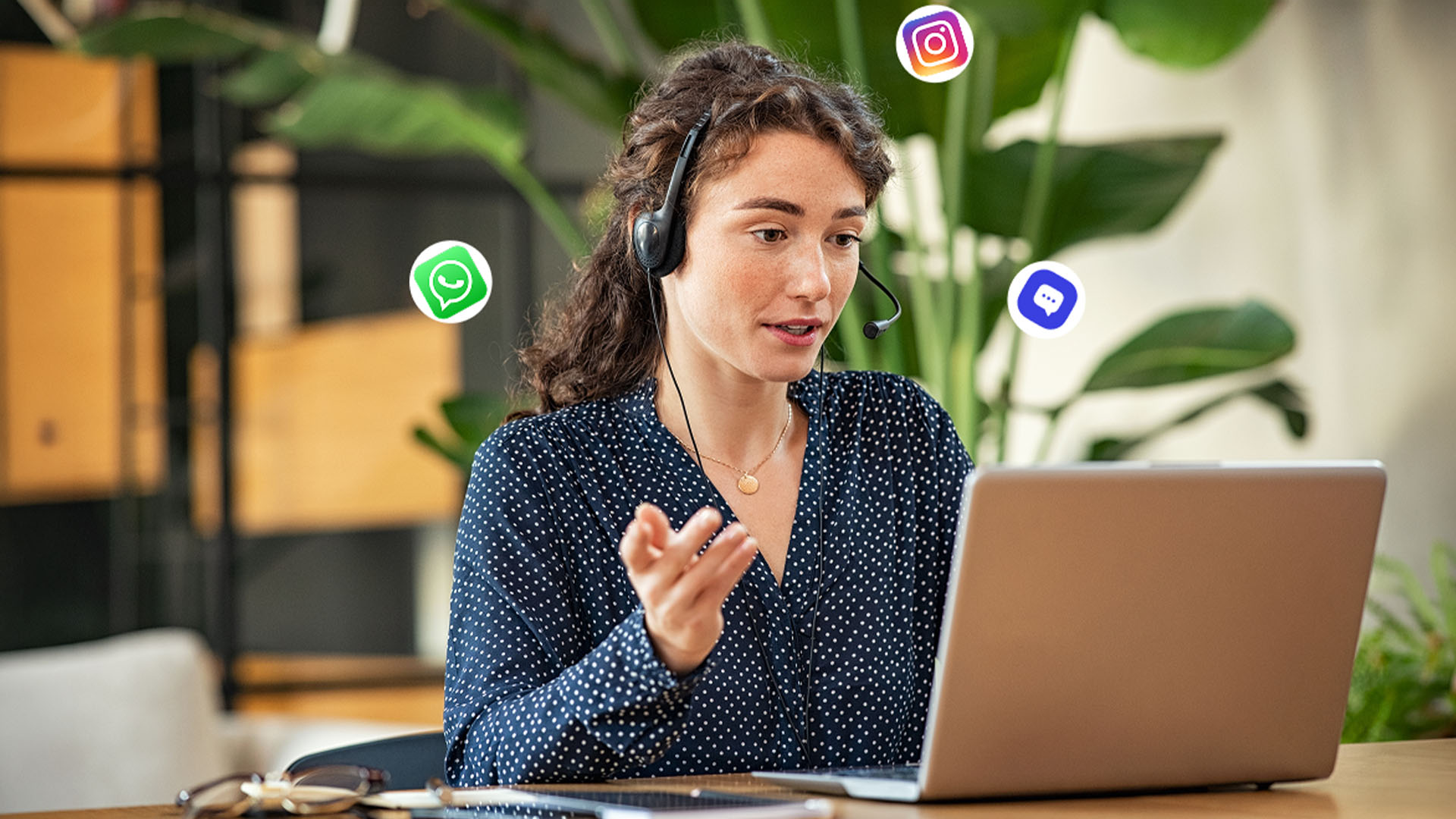 Benefits of Unifying Web, WhatsApp, Instagram