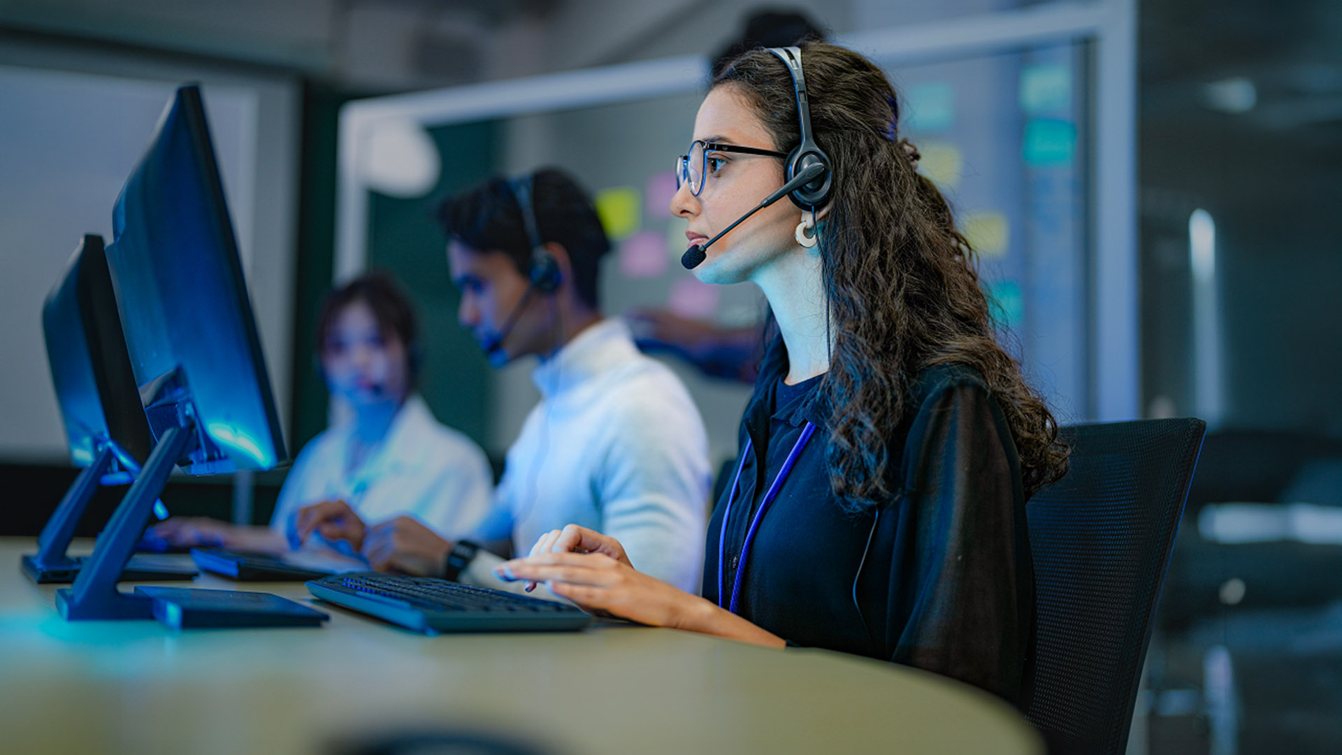 agentic Ai transforms contact centres