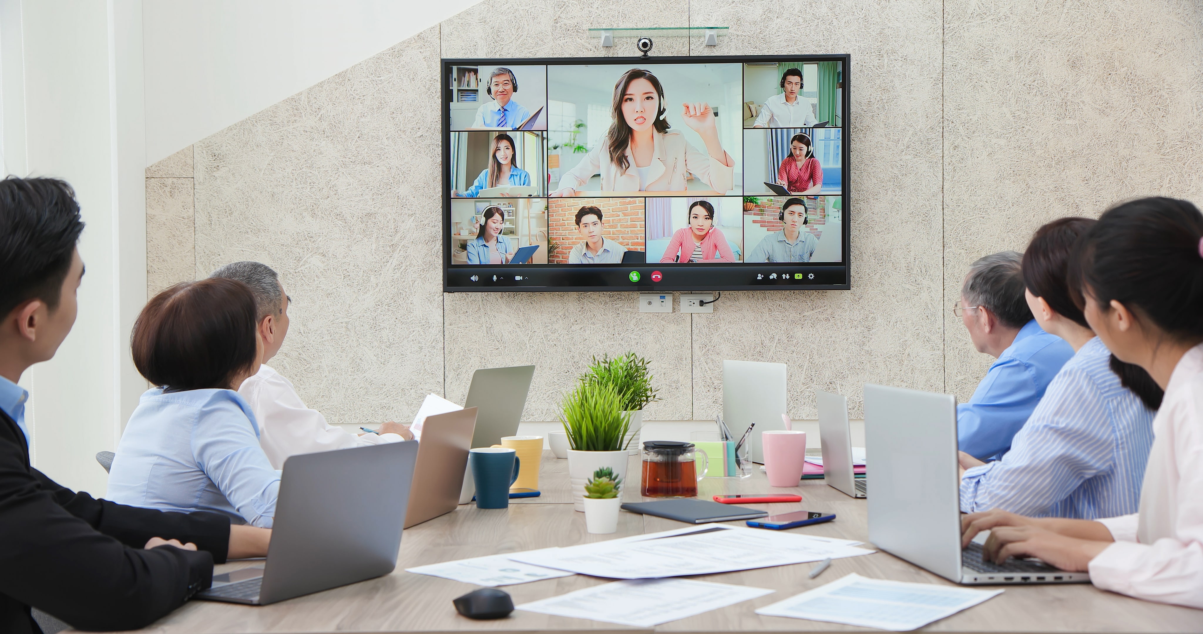 The Unified Communication Trends 2025